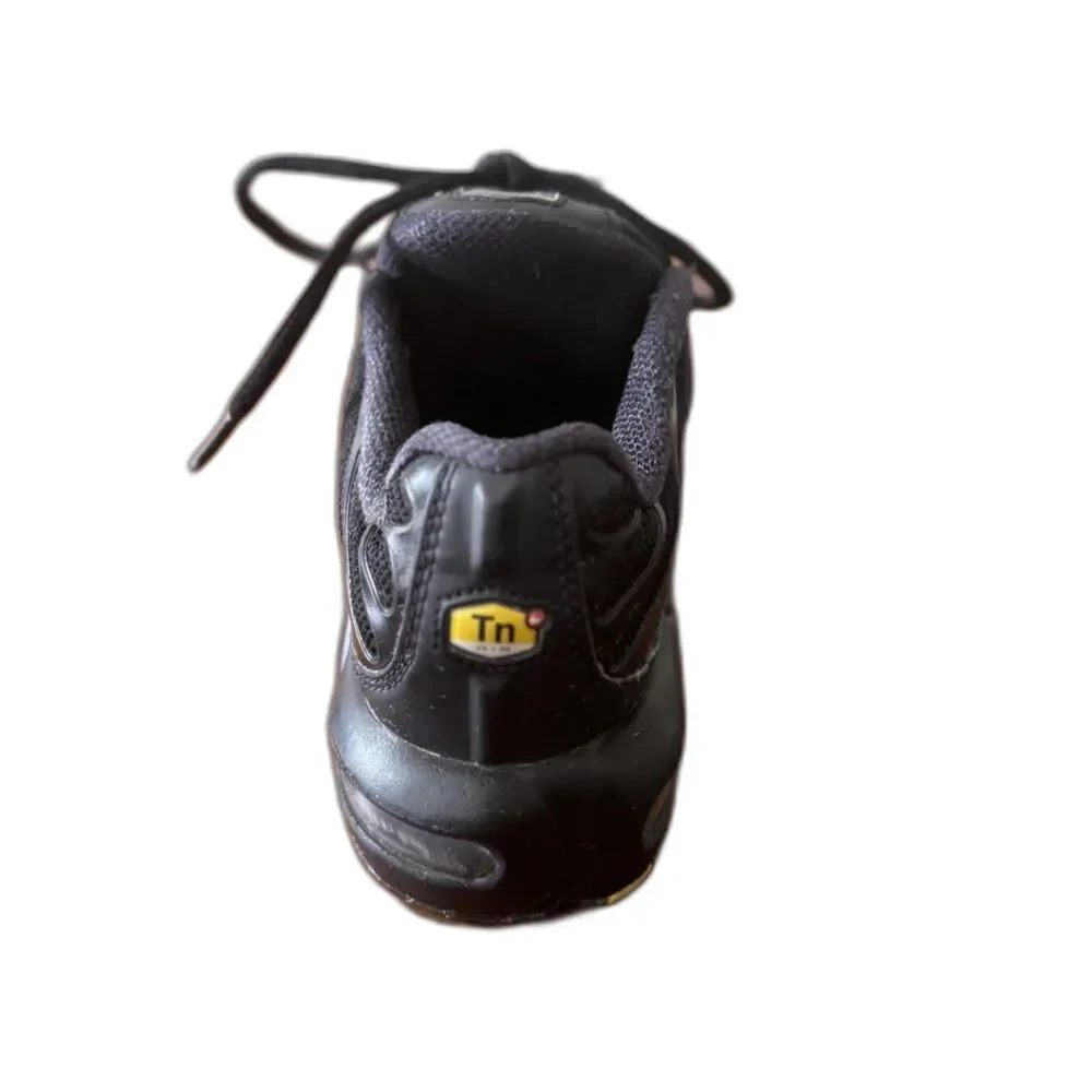 Nike Air Max Plus GS Triple Black Running Sneakers Youth 4Y CD0609-001